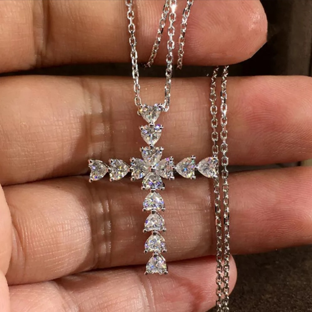 Elegant Silver Cross Pendant Necklace